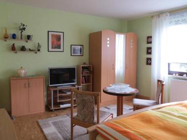 Ferienwohnung "Waldblick"