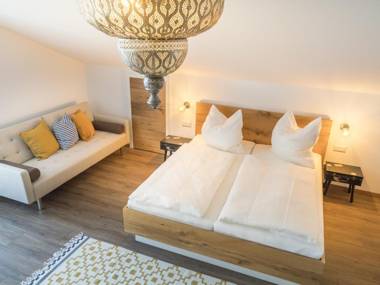 Stefanies-Café-Pension-Kultur