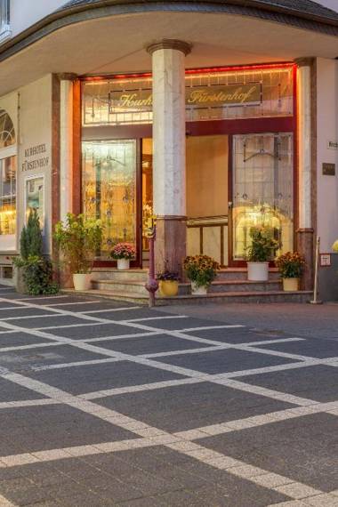 Häcker's Fürstenhof