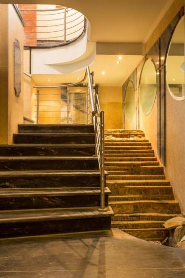 Häcker's Fürstenhof