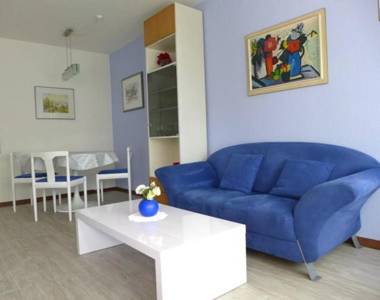 Appartementhaus im Grün