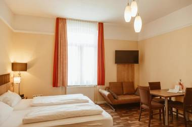 Hofgarten Apartments