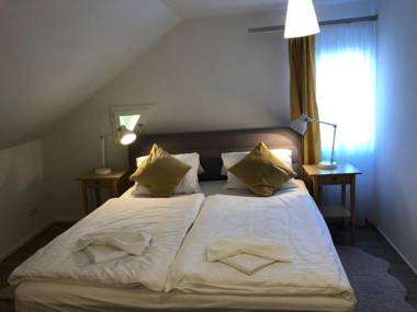 ZUM BAHNHÖFLE Restaurant & Hotel - Albbruck Am Rhein