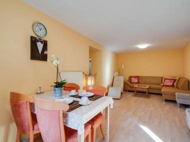 Modern Apartment in Merschbach Hunsruck with garden