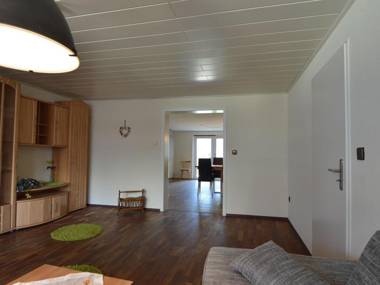 Comfortable house with a large fenced garden in beautiful Hünruck