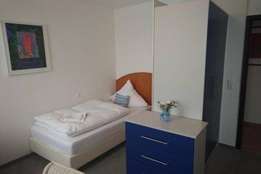 Atelierhaus Budget Hotel