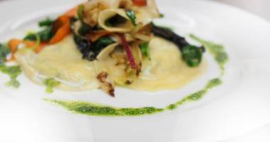 Rotes Ross Marktbergel