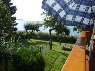 Neuendorf_ _Blick auf Vilm_ _Whg 0