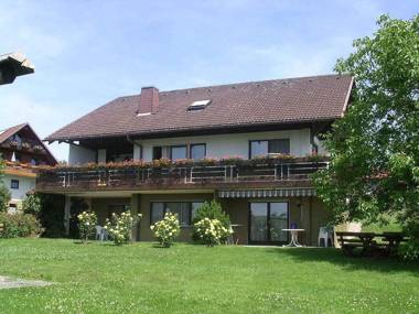 Ferienwohnungen Tröndle im Rosendorf