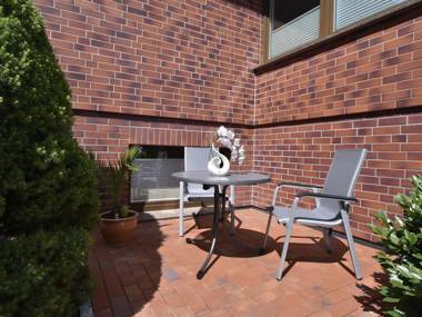 Modern Apartment in Kröpelin with Garden