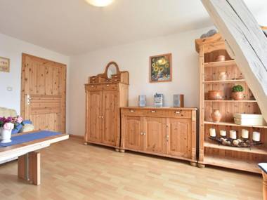 Comfy Apartment in KrÃ¶pelin near Seabeach