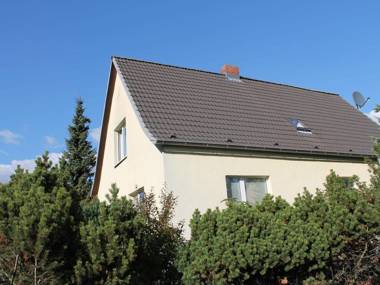 Apartment in Kröpelin with Terrace Fenced Garden Barbecue