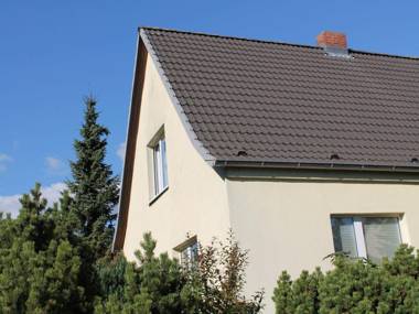 Apartment in Kröpelin with Terrace Fenced Garden Barbecue