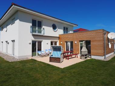 Villa Meermaid mit Schwimmbad