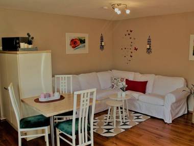 Beautiful Apartment in Hohenkirchen near Sea