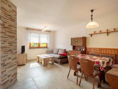 Ideal Holiday Home in Wutha-Farnroda near City Centre