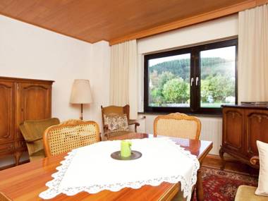 Cozy Holiday Home in Wallenborn with Garden