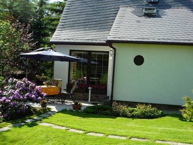 Comfortable Holiday Home in Schlettau near Horse Riding