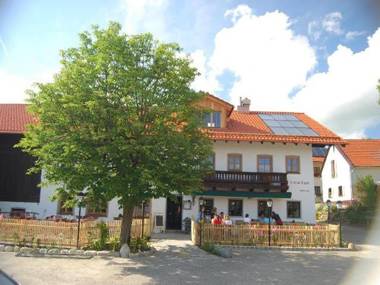 Landhof Angstl - Gästezimmer und Tagungsraum