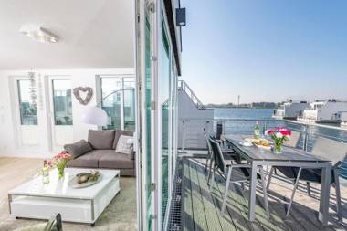 Schwimmendes Haus Seebär