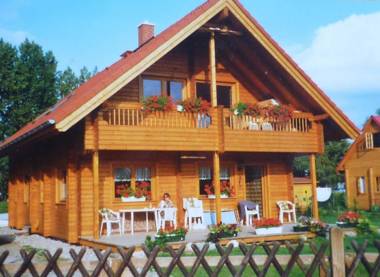 Holzblockhaus mit Kamin am Kite Surf und Badestrand