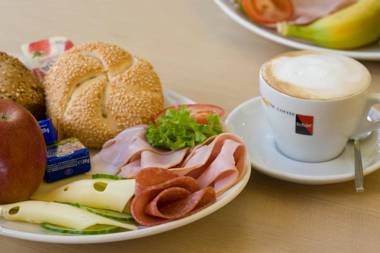 Aparthotel Landau an der Isar