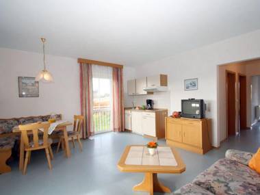 Apartment in Rotthalmünster with Private TerraceGarden BBQ