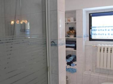 Cozy Apartment in Proseken with Lovely Terrace