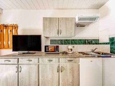 Cosy apartment in the middle of the Thuringian Forest with separate entrance and balcony