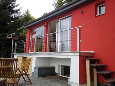 A wonderful holiday home in the Thuringian Forest - woodstove balcony patio garden