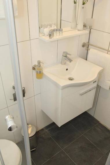 Kispet Deluxe Hotel