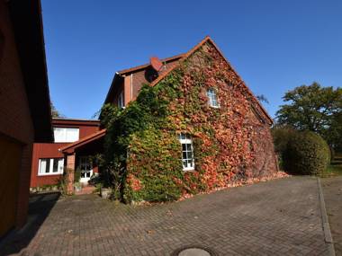 Apartment in Alt Bukow with Terrace Garden Heating