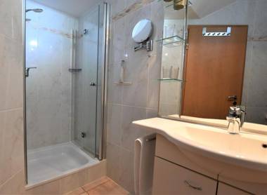 1016 ALWIDA 6 Am Brook 16