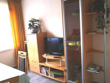 Holiday cottage for 2-3 people in the beautiful Thüringen Forest.