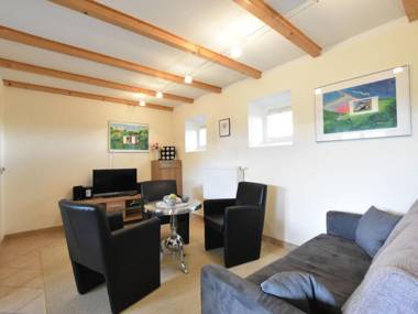 Elegant Apartment in Stellshagen with Garden and Barbecue