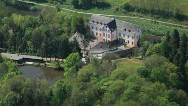 Prisma Hotel Burg Bollendorf