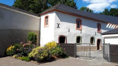 Prisma Hotel Burg Bollendorf