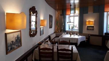 Prisma Hotel Burg Bollendorf