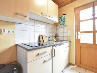 Garden-View Holiday Home in Am Salzhaff by the Sea