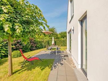 Beautiful Seaside Holiday Home in Zierow