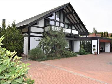 Garden apartment in a rural idyll