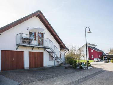 Very well cared for flat in a beautiful location in Hunsrück.