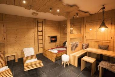 Hotel & Restaurant Zum Hirsch