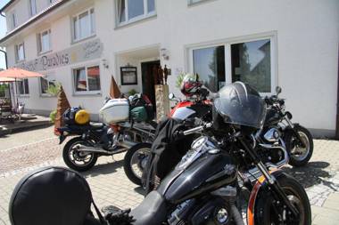 Adam & Eva Gasthof Paradies