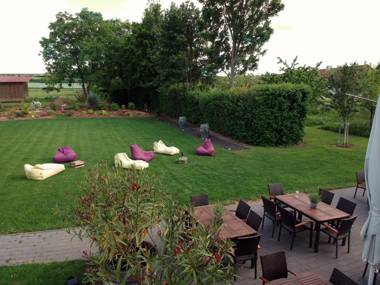 Meyerhof - Weingut Vinothek & Gästehaus