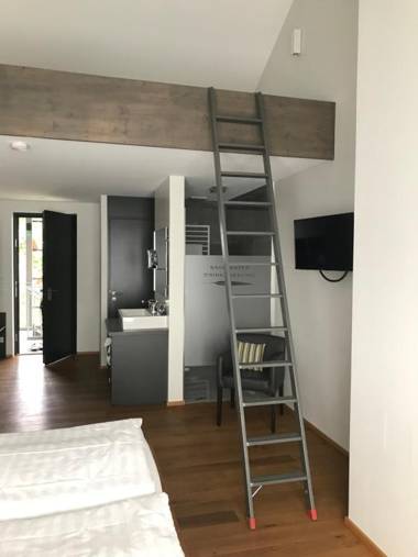 Landhotel & Weingut Espenhof