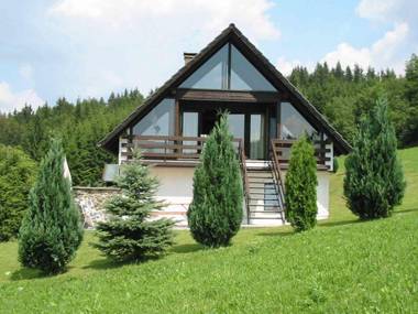 Pretty Holiday Home in Schöfweg ot Langfurth near Ski Slope