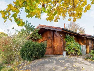 Beautiful wooden holiday home in Hesse with private garden and a large terrace