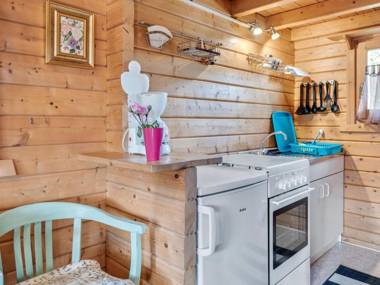 Beautiful wooden holiday home in Hesse with private garden and a large terrace