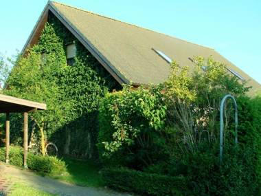 Modern Apartment with Garden Terrace Barbecue and Heating